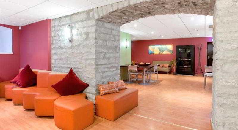 Hotell By Unique 2*